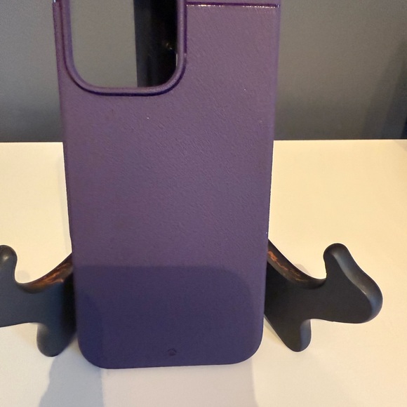 iPhone 16 Pro Max MagSafe Caudabe Case Amethyst Purple - Picture 6 of 16